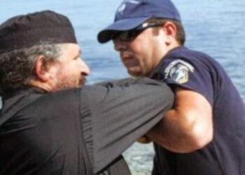 Πολιορκείται από ένοπλες αστυνομικές δυνάμεις η ιστορική Μονή Εσφιγμένου με τους 118 υπέργηρους μοναχούς