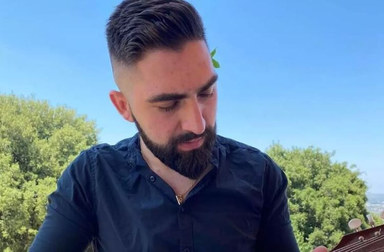 Θρήνος για τον 23χρονο τραγουδιστή που απανθρακώθηκε σε τροχαίο δυστύχημα