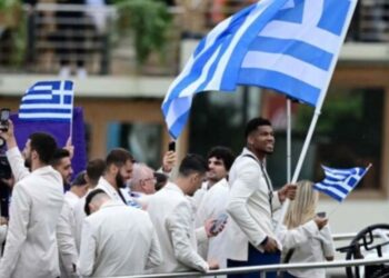 Γιάννης Αντετοκούνμπο: Το πρώτο μήνυμα μετά την εμφάνισή του στην τελετή έναρξης των Ολυμπιακών Αγώνων στο Παρίσι