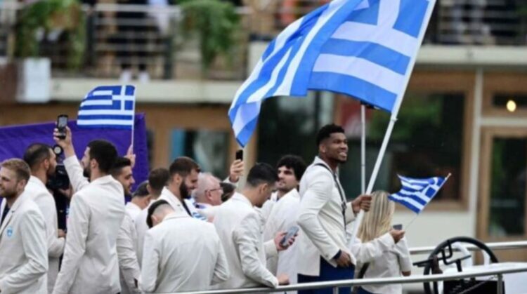 Γιάννης Αντετοκούνμπο: Το πρώτο μήνυμα μετά την εμφάνισή του στην τελετή έναρξης των Ολυμπιακών Αγώνων στο Παρίσι